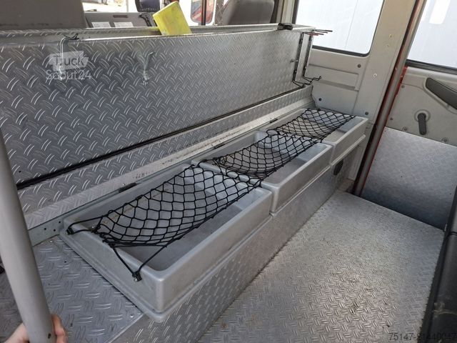 LKW mit Kofferaufbau IVECO FF135E22W EuroFire 4x4 Allrad Feuerwehr TLF16/25