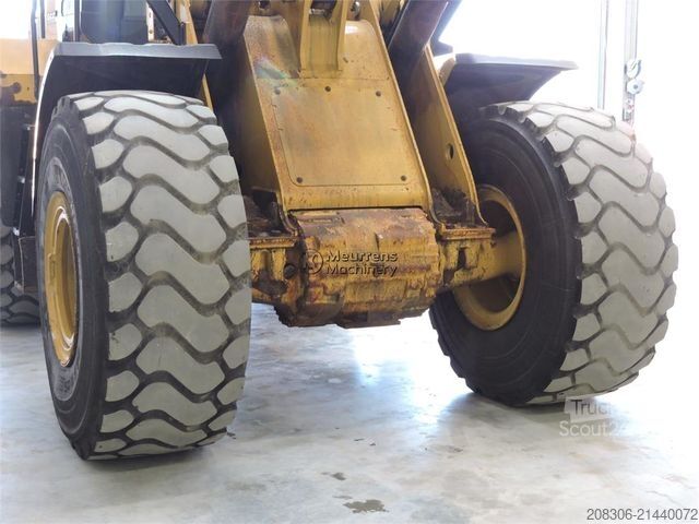 Hjullastare CATERPILLAR 966M