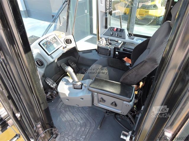 Hjullastare CATERPILLAR 966M