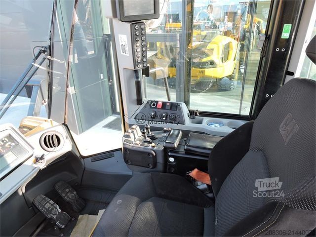 Hjullastare CATERPILLAR 966M