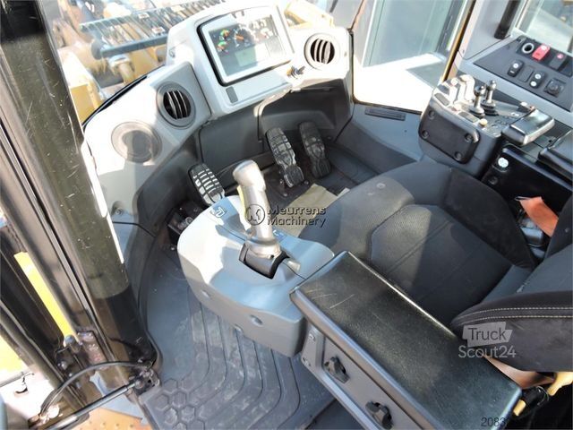 Hjullastare CATERPILLAR 966M