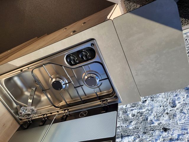 Kastenwagen Wohnmobil / Campervan CLEVER Celebration Markise Solar TV SAT Alarm uvm