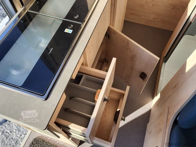 Kastenwagen Wohnmobil / Campervan CLEVER Celebration Markise Solar TV SAT Alarm uvm