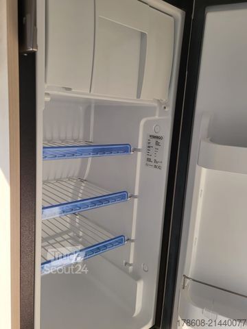 Kastenwagen Wohnmobil / Campervan CLEVER Celebration Markise Solar TV SAT Alarm uvm