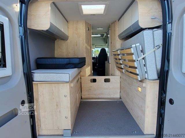 Kastenwagen Wohnmobil / Campervan CLEVER Celebration Markise Solar TV SAT Alarm uvm