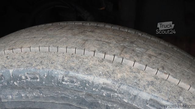 Furgone centinato VOLVO FL 240 EEV Pritsche + Plane Ladebordwand