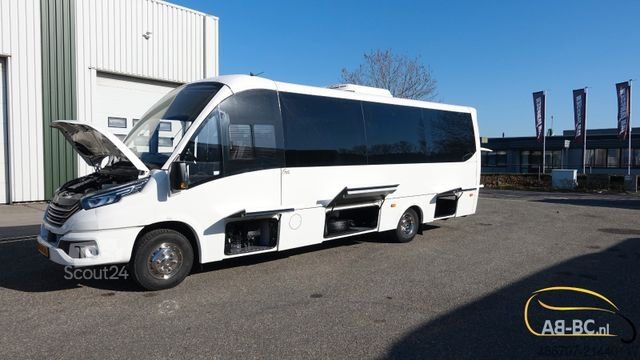 Autocar IVECO Rosero First Busworld Edition 31 Sitze EURO 6