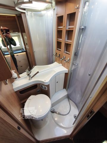 Yarı entegre karavan MALIBU T 460LE