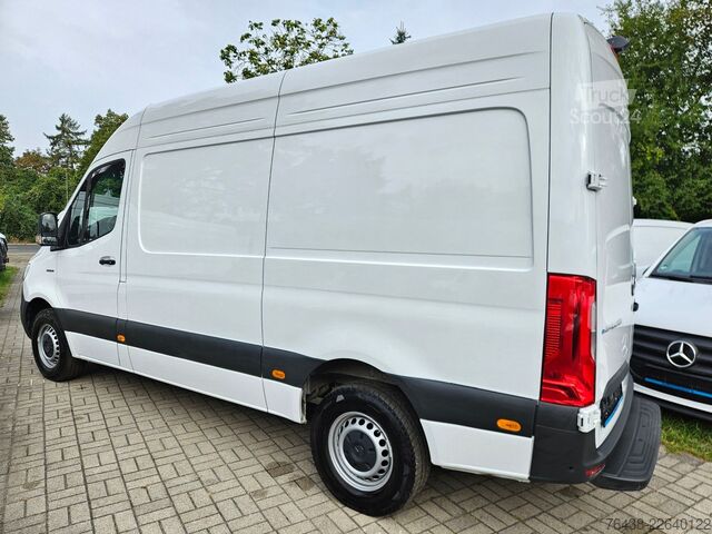 Dubă cu acoperiș înalt MERCEDES-BENZ eSprinter 414 BOTT WERKSTATT REGALE FULL HOUSE