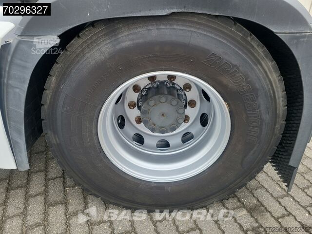 Опасные вещества Mercedes Actros 1845 Actros 4X2 StreamSpace Retarder ADR...
