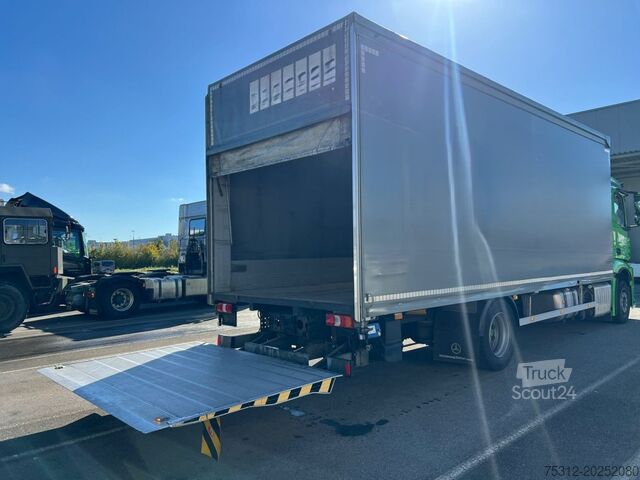 Camion cu platformă și prelată Mercedes-Benz Antos 1840  E6 8,10x2,60m Edscha LBW