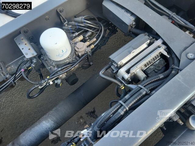 Standart-SZM Volvo FH 540 4X2 XL Retarder 2xTanks Xenon Euro 6