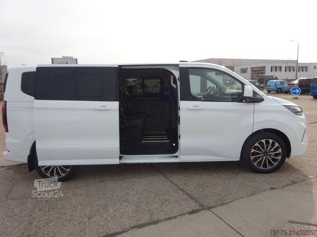 Minibus FORD Tourneo Custom L2 Titanium X Matrix Pano B&O AHK