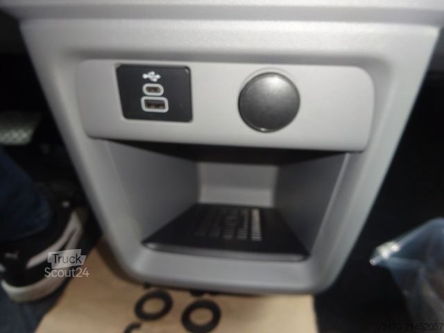 Minibus FORD Tourneo Custom L2 Titanium X Matrix Pano B&O AHK