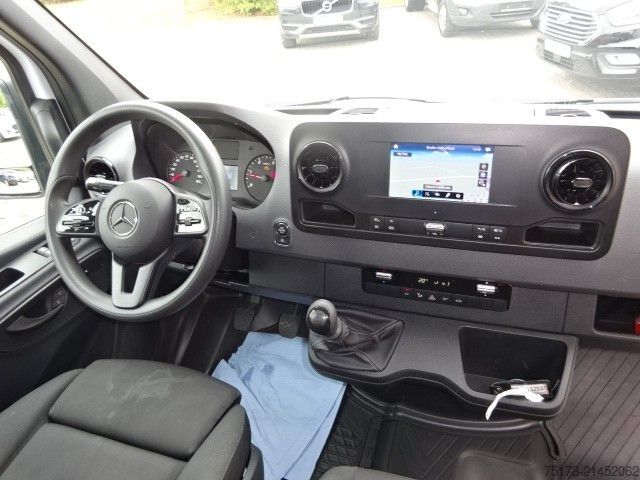 Bestelwagen MERCEDES-BENZ Sprinter III Kasten RWD 317 CDI MBUX Navi 360°
