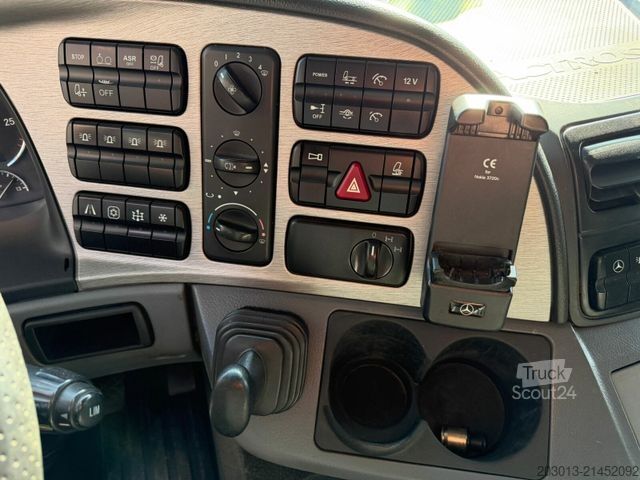 Holztransporter LKW MERCEDES-BENZ Actros 2660 6x4 Holztransport mit Kran Penz 10Z8