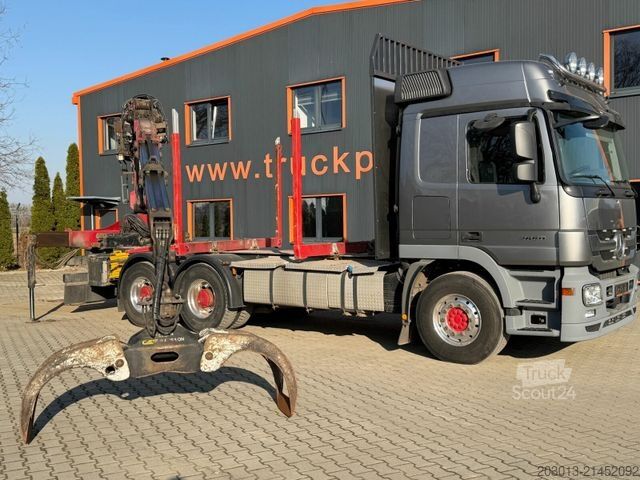 Holztransporter LKW MERCEDES-BENZ Actros 2660 6x4 Holztransport mit Kran Penz 10Z8