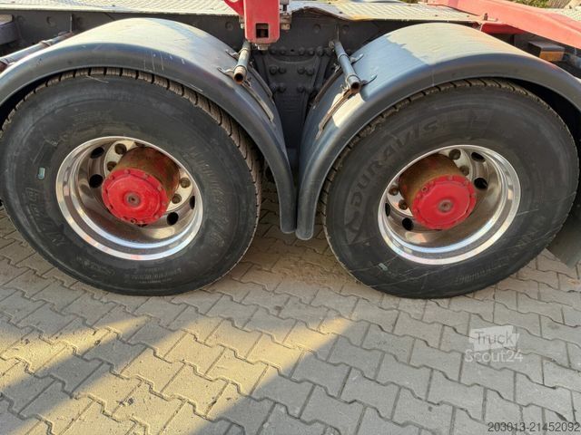 Holztransporter LKW MERCEDES-BENZ Actros 2660 6x4 Holztransport mit Kran Penz 10Z8