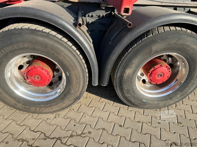 Holztransporter LKW MERCEDES-BENZ Actros 2660 6x4 Holztransport mit Kran Penz 10Z8