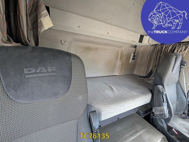 Bőrönd DAF 85 CF 460