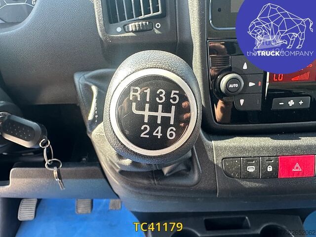 Kiper tovornjak Peugeot Boxer 2.2 HDI
