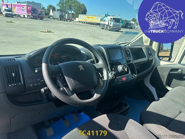 Kiper tovornjak Peugeot Boxer 2.2 HDI