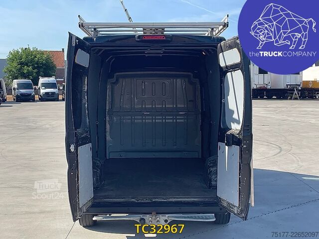 Panelová dodávka Peugeot Boxer L2H2