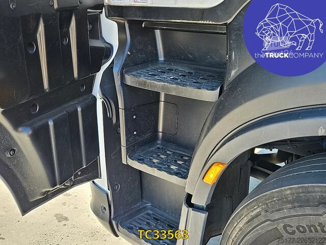 Estándar-SZM Iveco S-Way 460