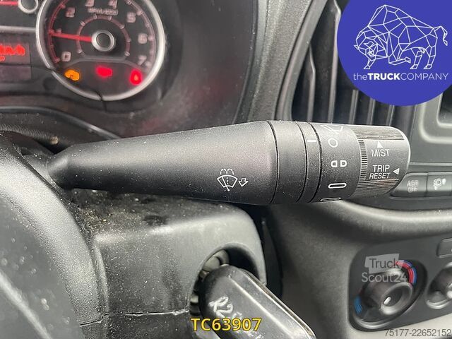Yüksek tavanlı istasyon vagonu Fiat Doblo CARGO 1.6