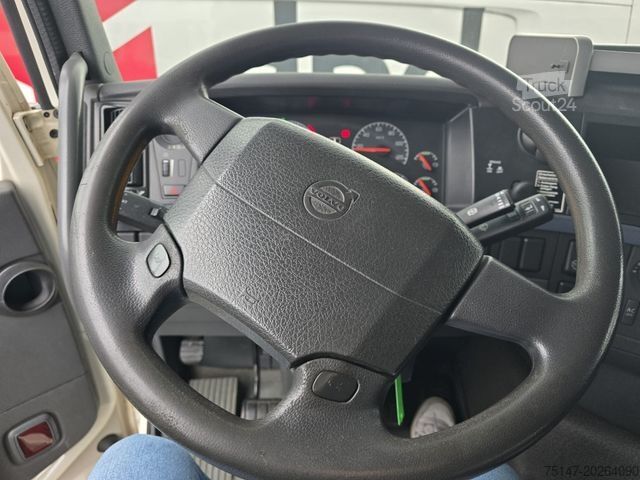 Mainomas kėbulo sunkvežimis VOLVO FH 440 6x2 Hubrahmen 2x AHK Lift 321tkm Original