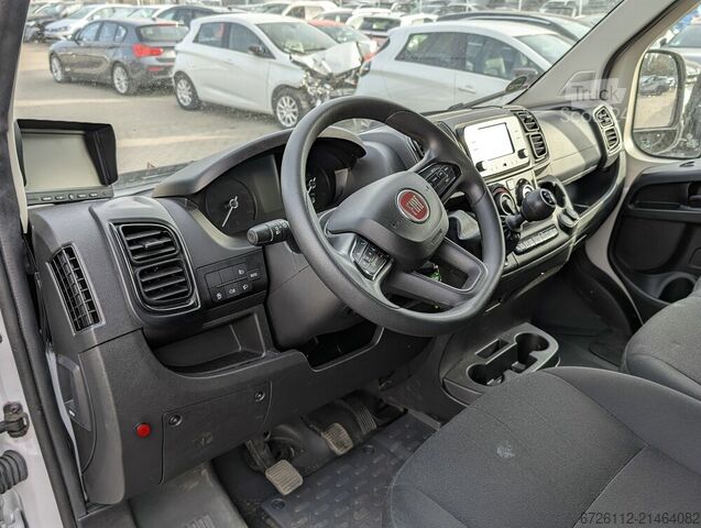 Fiat Ducato 2.1 L5 hayon élévateur, caméra de recul, climatisation, plateau ridelles Fiat Ducato