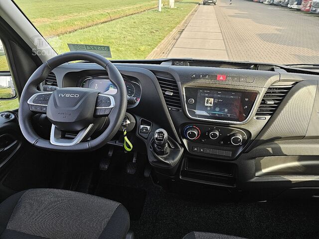 Open laadbak IVECO DAILY 35S16  Open-Laadbak