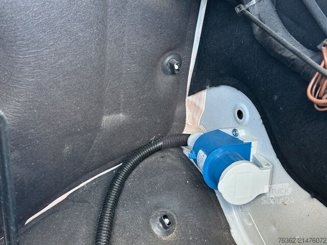 Chladírenská dodávka Mercedes-Benz Sprinter 315 Maxi Frischdienst Fahrt-Sta