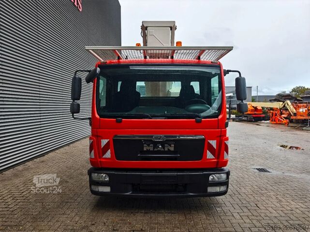 Hefplatform MAN TGL 7.150 4x2 Ruthmann T330
