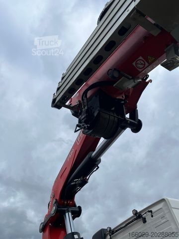 Ťažké nákladné vozidlo VOLVO FH 500 8x4 Kran F820 RA2.27 Jib & Winde Sofort