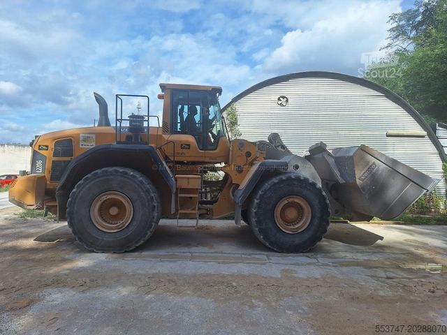 Kerekes rakodó VOLVO L 220 G