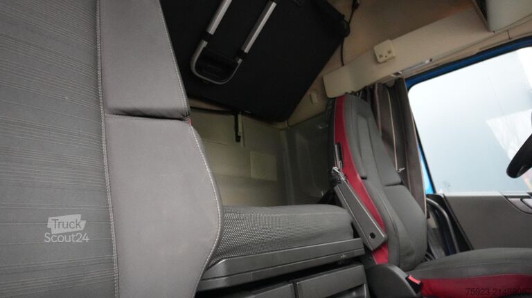 Standaard-SZM Volvo FH 480 LNG Globetrotter tractor unit