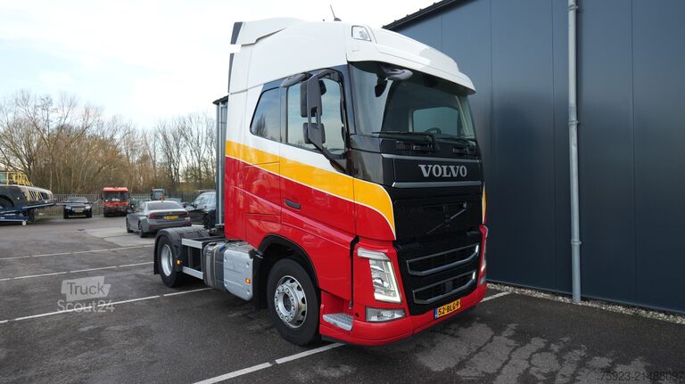 Standaard-SZM Volvo FH 420 LNG Globetrotter tractor unit