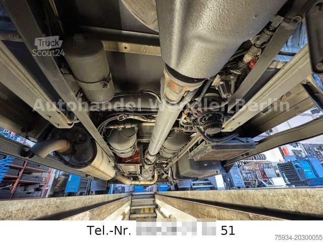Фургон з високим дахом MERCEDES-BENZ Vario 818D Diffsperre/Klima/Standh/Luftfed Euro4
