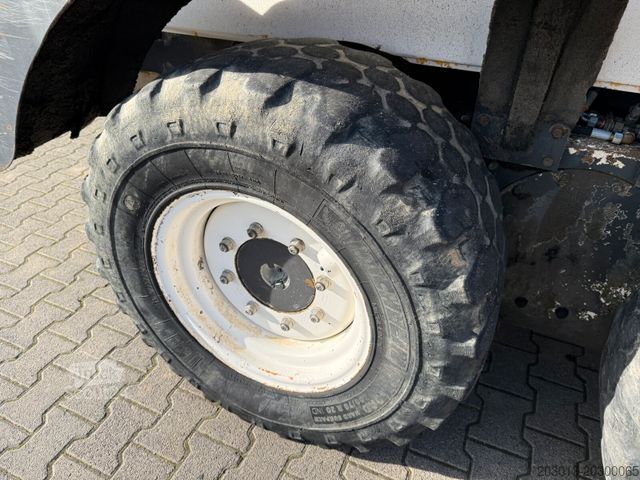 Niveleuse NEW HOLLAND F106.6A alrrad 6x6 Grader 12 Ton - 10.700 Std