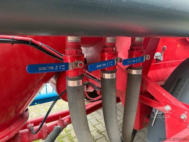 Ημιρυμουλκούμενο σιλο SPITZER SF 2754 / 4P liegend Silo 55 m3