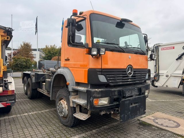 Abrollkipper MERCEDES-BENZ ATEGO 2628 * 6 x 4*LIFTACHSE*KLIMA*WINTER/SCHILD