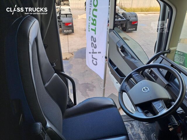 Standard tractor unit VOLVO FH 460 Globetrotter XL i-Save