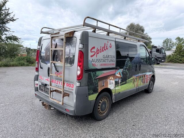 Kleinbus OPEL Vivaro 2,5 CDTI 107 kW 6 Sitzer Kasten DOKA AHK