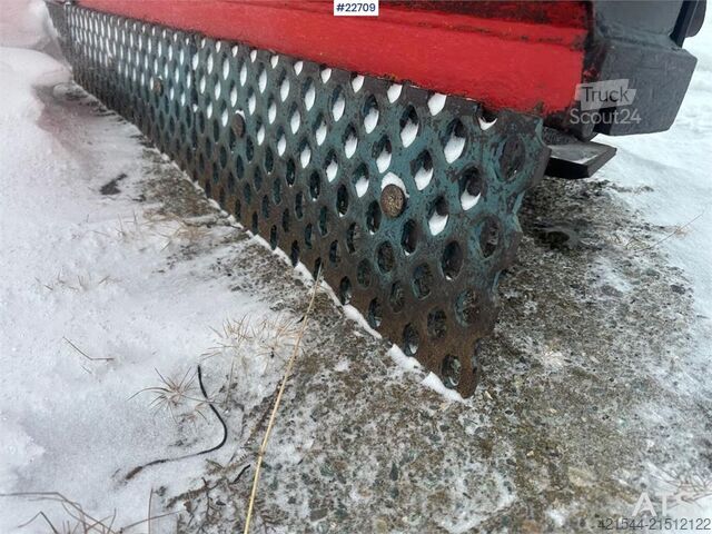 Pulluk Tellefsdal V-plough high w/ new steel. 3 meters