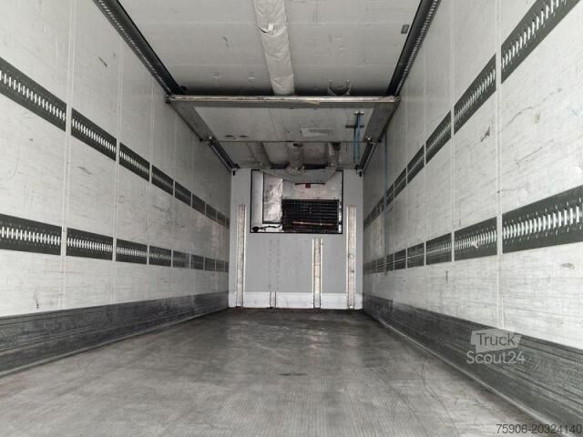 Frigorifik yarı römork Schmitz Cargobull FRIGORIFIQUE + HAYON