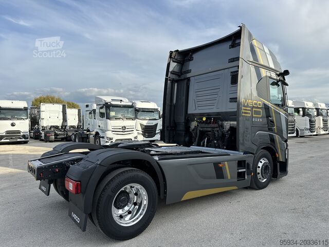 Standardni cestni vlačilec Iveco S-WAY 500 