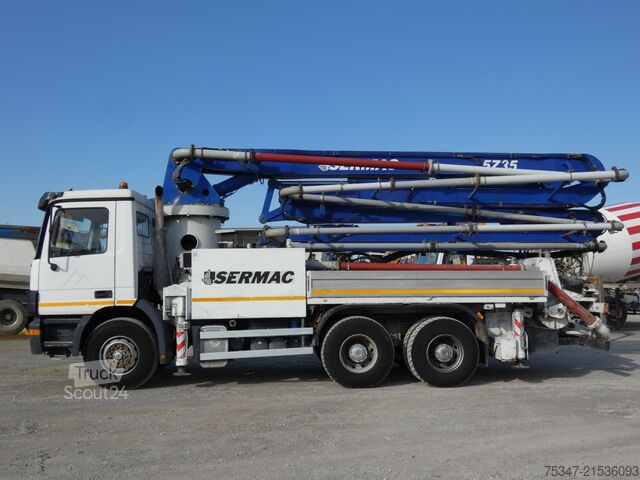 Betonpompwagen Mercedes-Benz ACTROS 3335