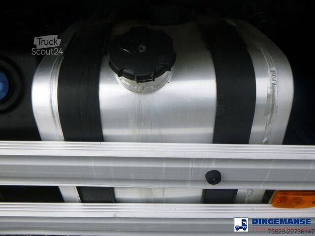 Tankowiec Volvo FL 280 4X2 fuel tank 13.8 m3 / 4 comp / ADR 13-...
