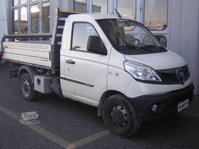 Kiepwagen bestelauto Piaggio Porter NP6